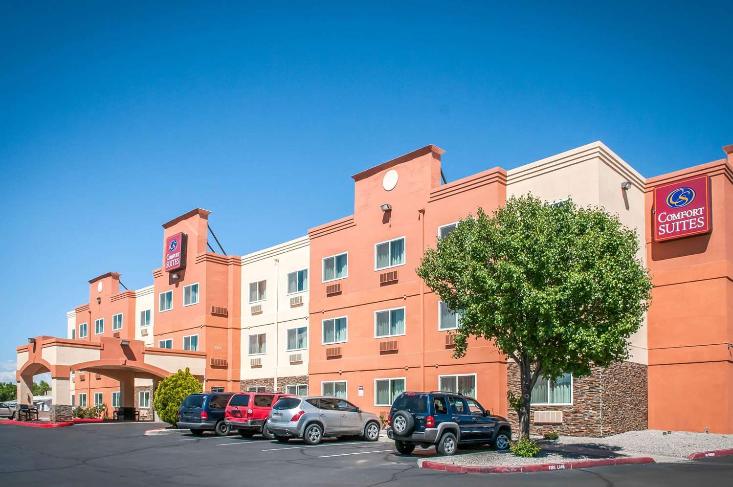 Comfort Suites Albuquerque/North Journal Center 23/25