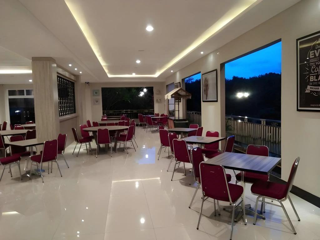 Amazing Riverside Hotel Lubuklinggau 17/20