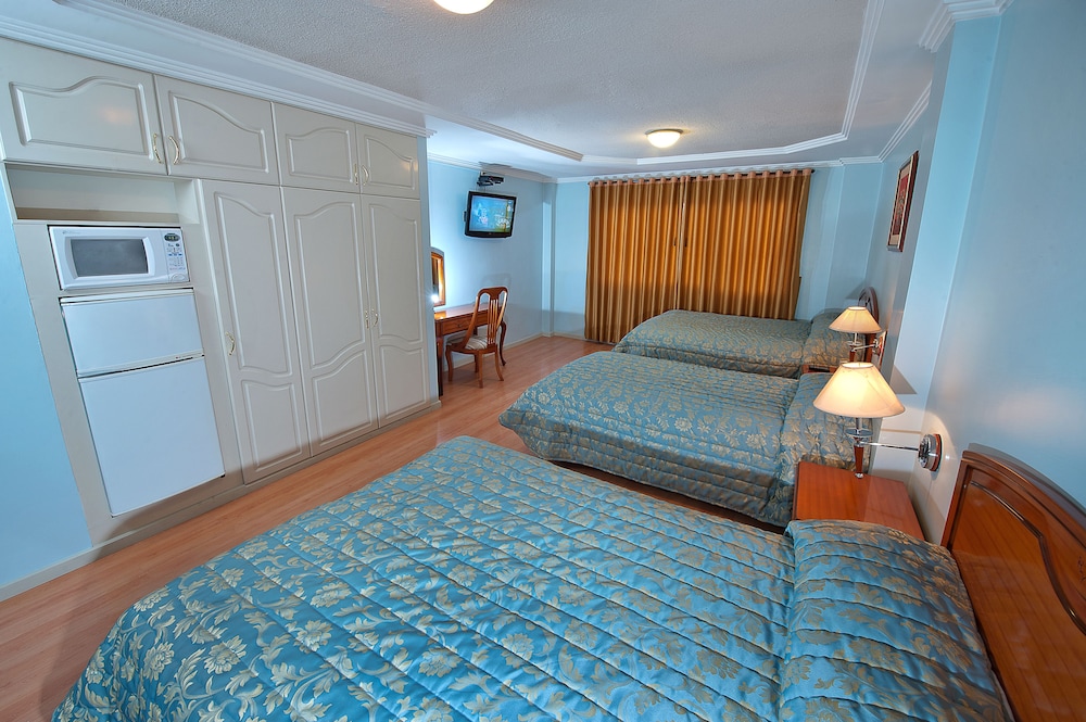 Hotel Yanuncay 24/38