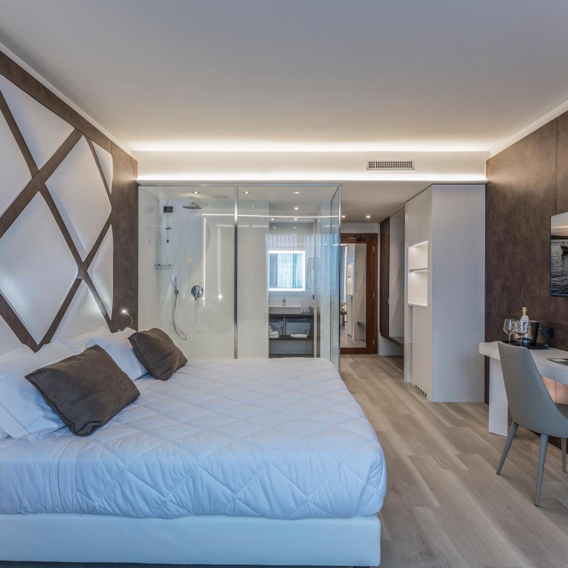 Superior, Double or Twin Bed