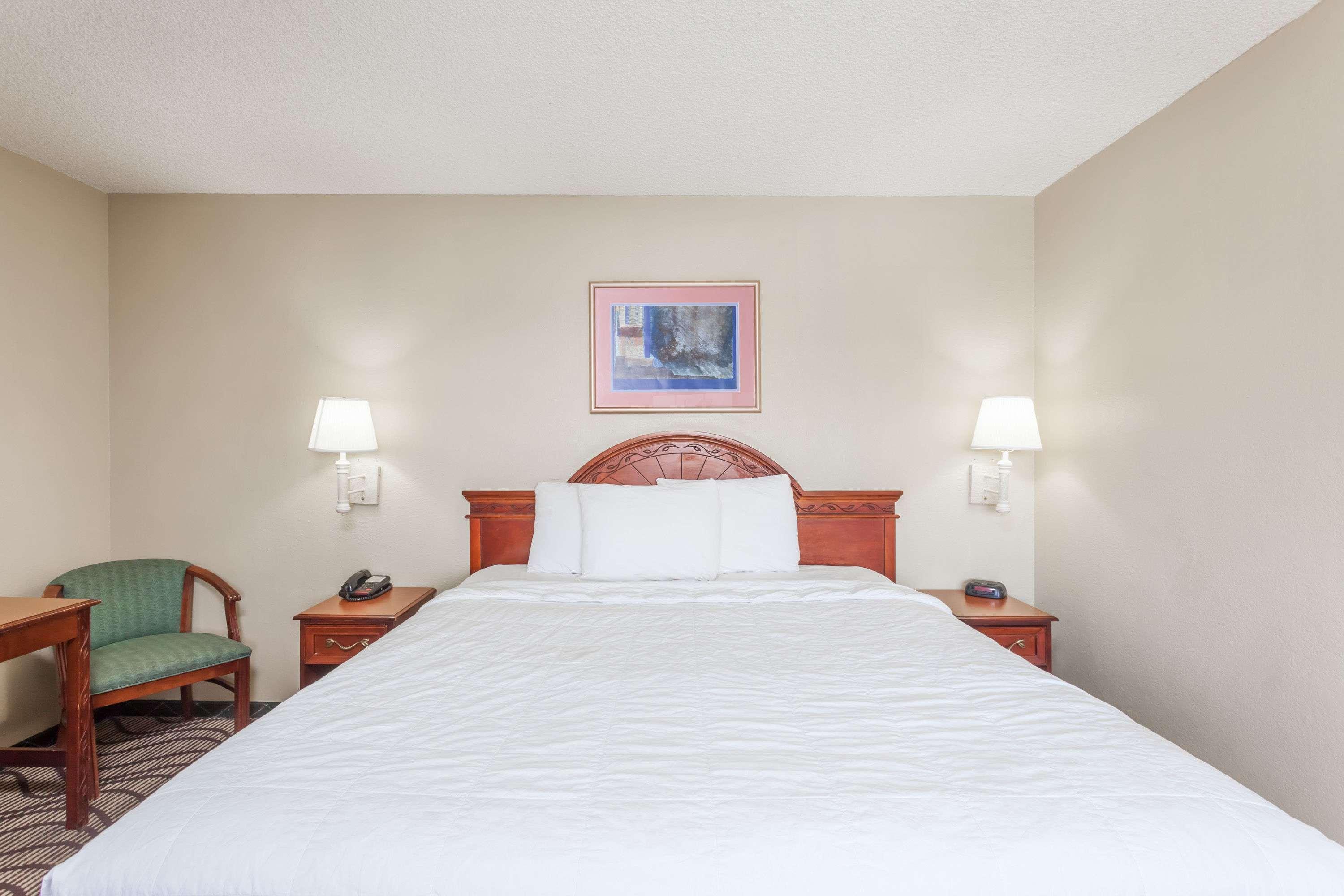 Tri City Inn 2/15