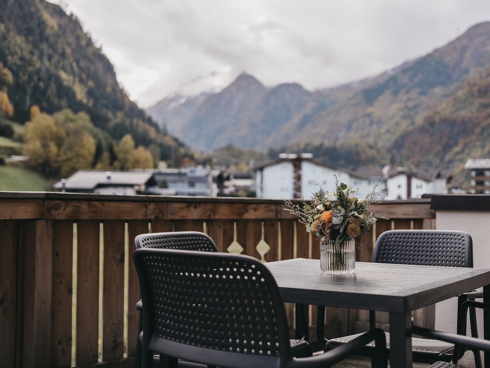 VAYA Kaprun 40/50