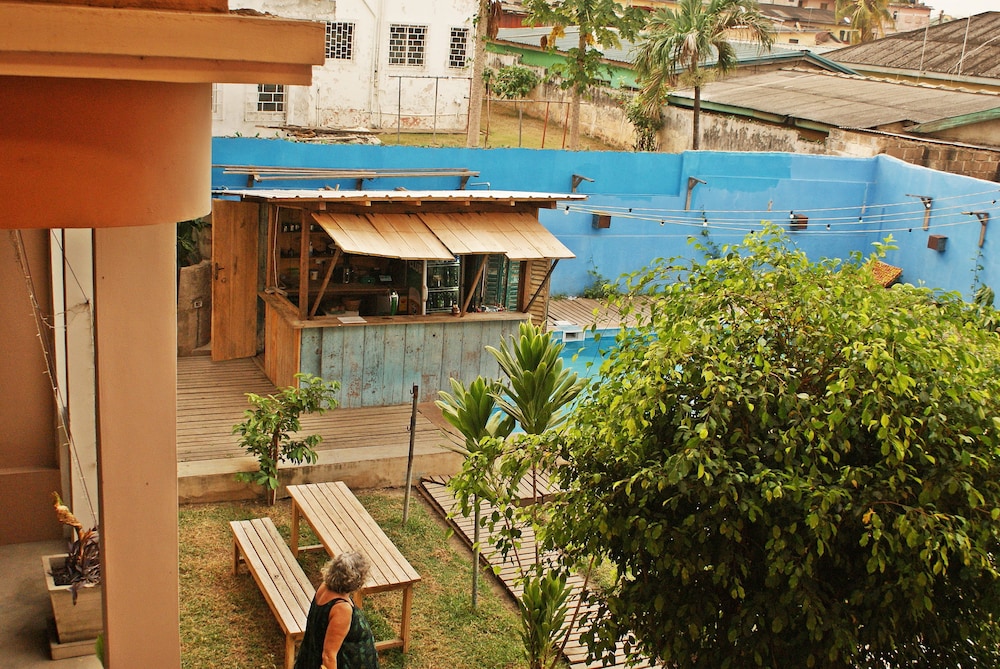 Somewhere Nice - Hostel 64/69