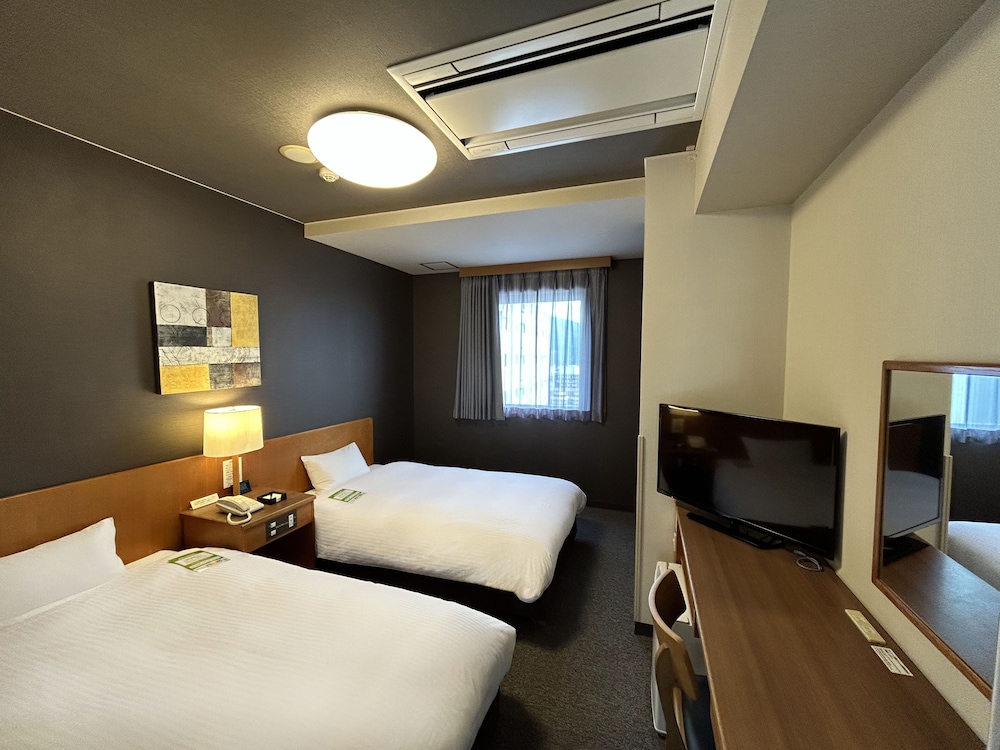 HOTEL ROUTE-INN new Gotemba interchange Route 246 14/38