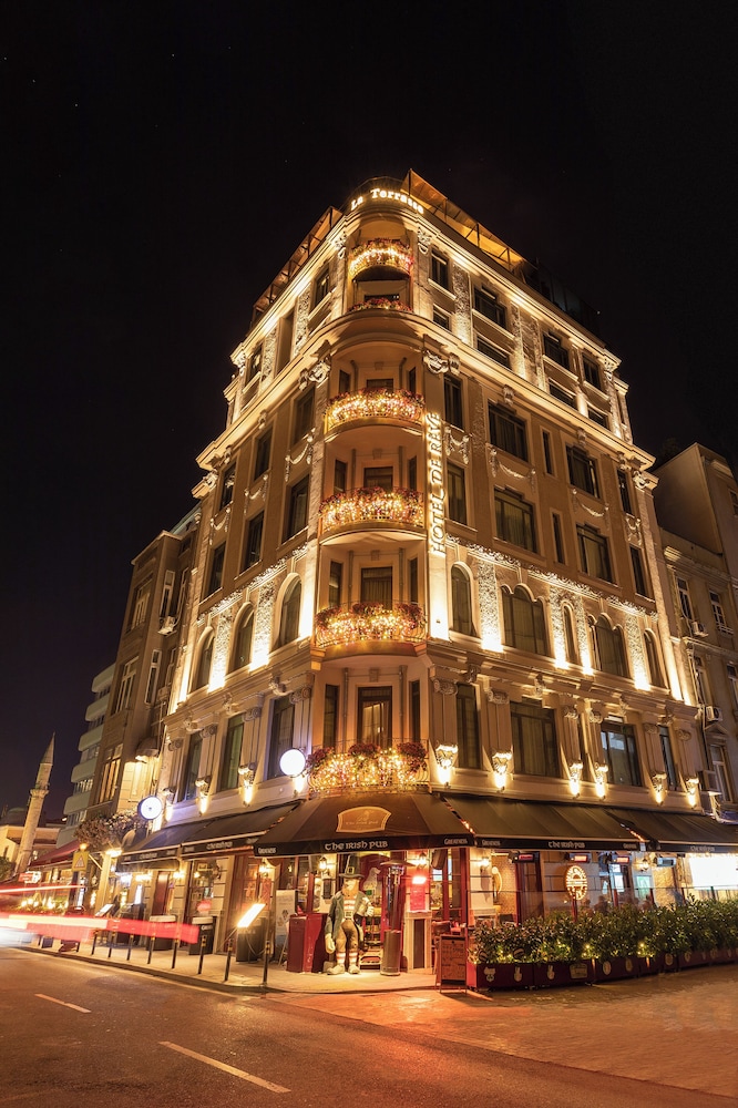 Hotel De Reve Galata Special Class, Istanbul 3/60