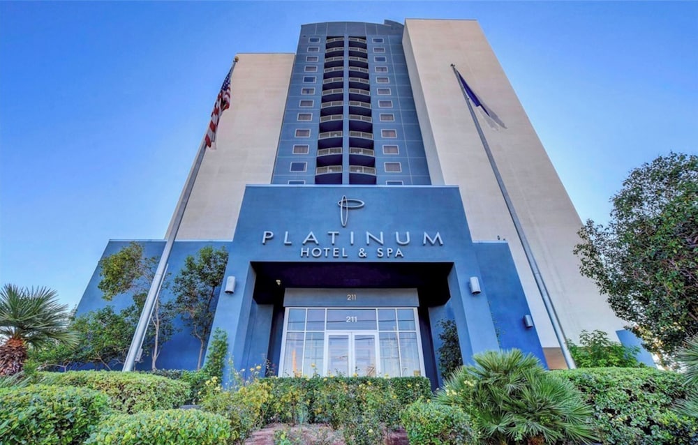 The Platinum Hotel 7/65