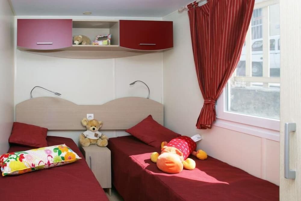 Camping Villaggio Cerquestra 20/50