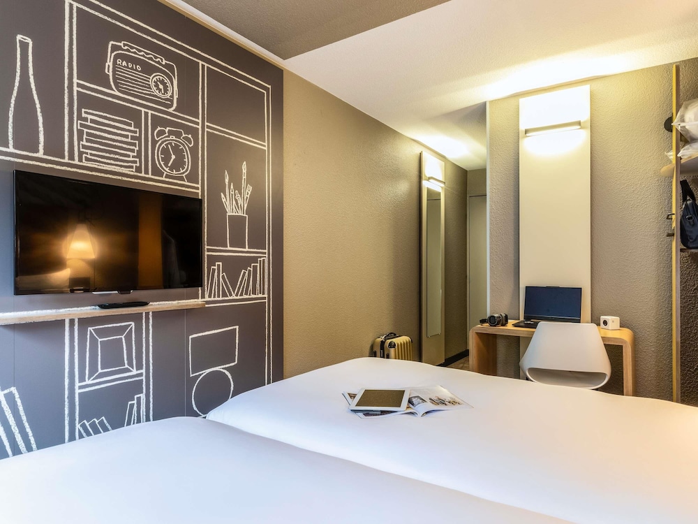 Ibis Jouy En Josas Velizy Hotel 10/44