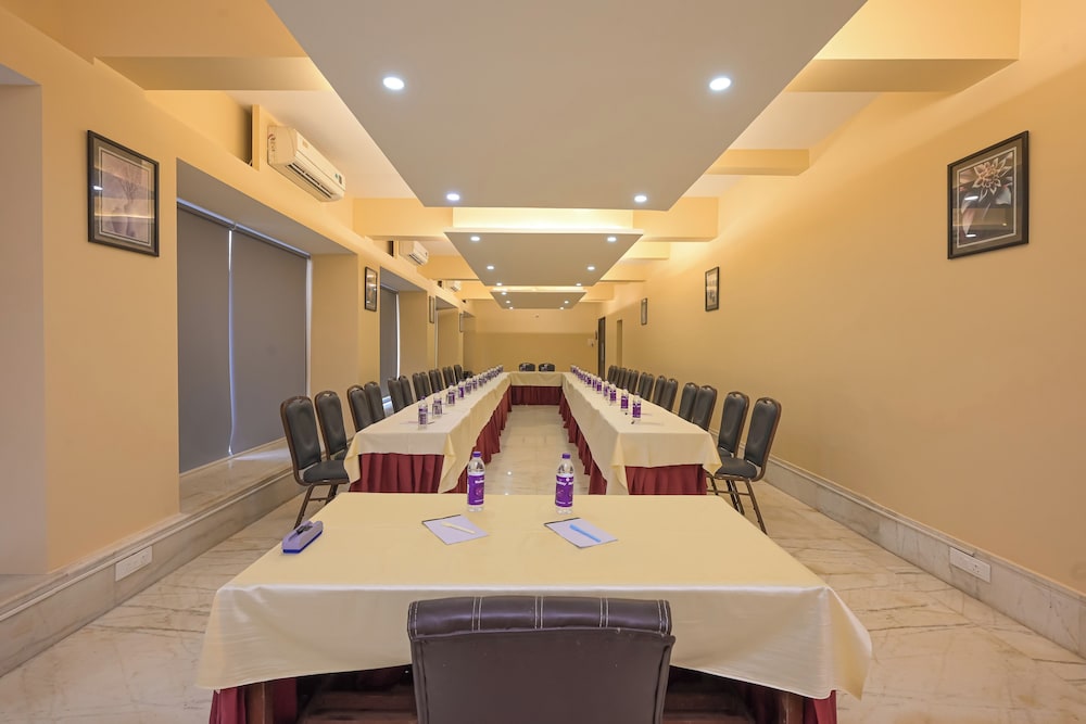 Hotel Aristro 36/50