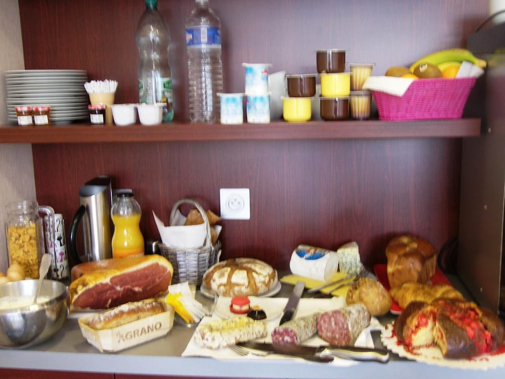 Hostellerie Du Matin Calme 19/39
