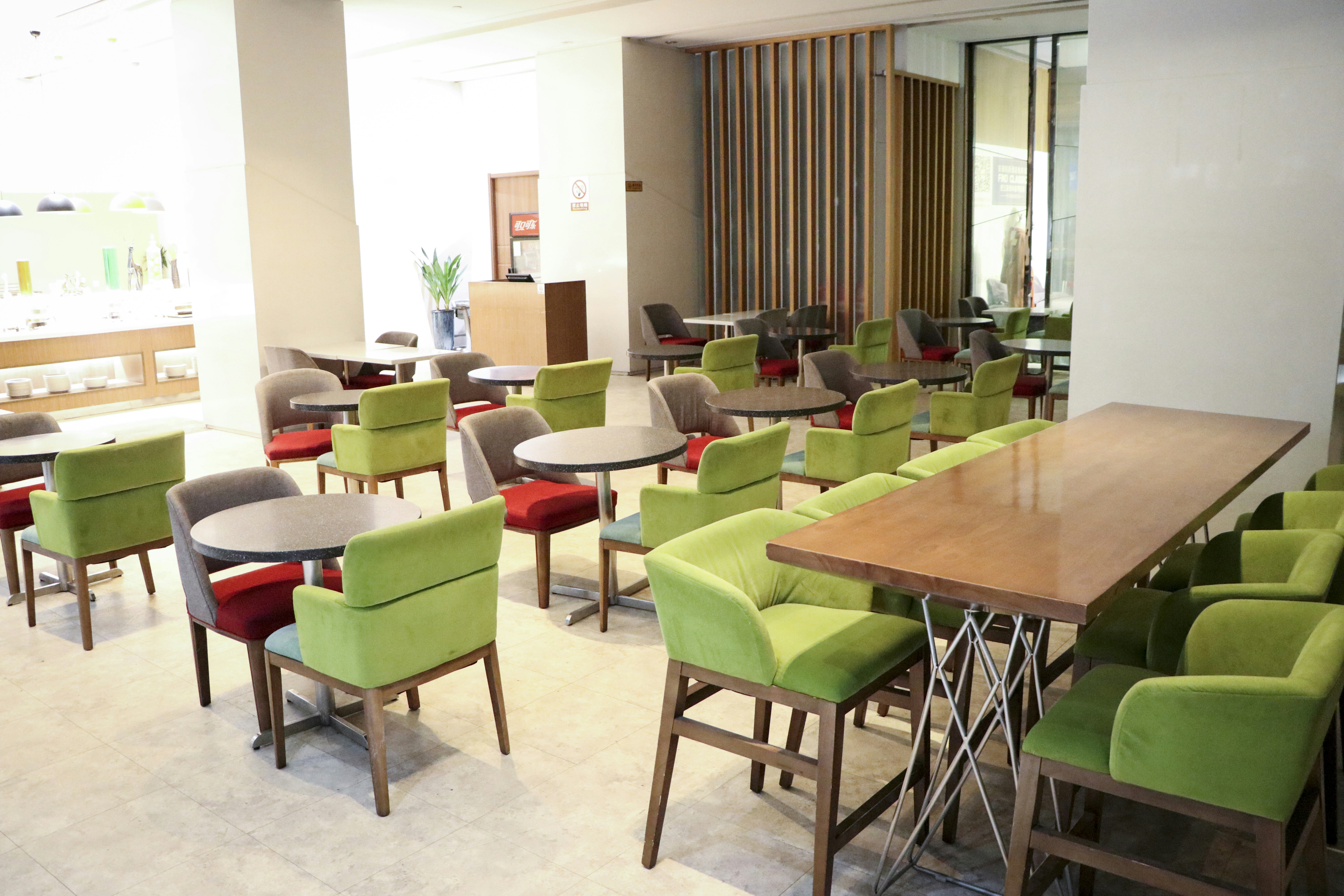 HOLIDAY INN EXPRESS HEFEI DOWNTOWN 54/80