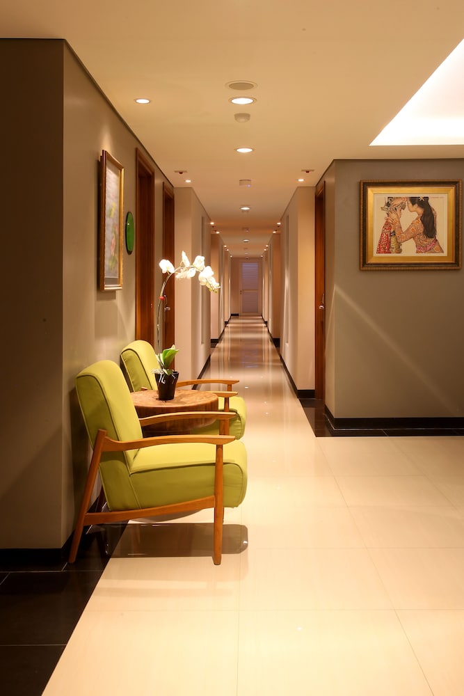 Ivory Hotel (ex Ivory by Ayola Hotel) 32/47