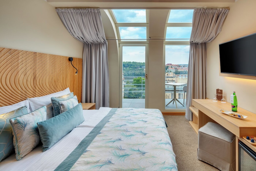 Hotel Clement 15/50