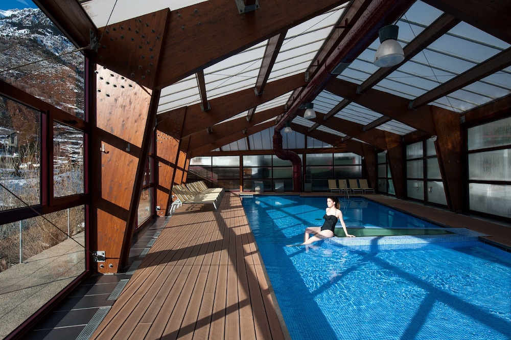 Sommos Hotel Aneto 24/50