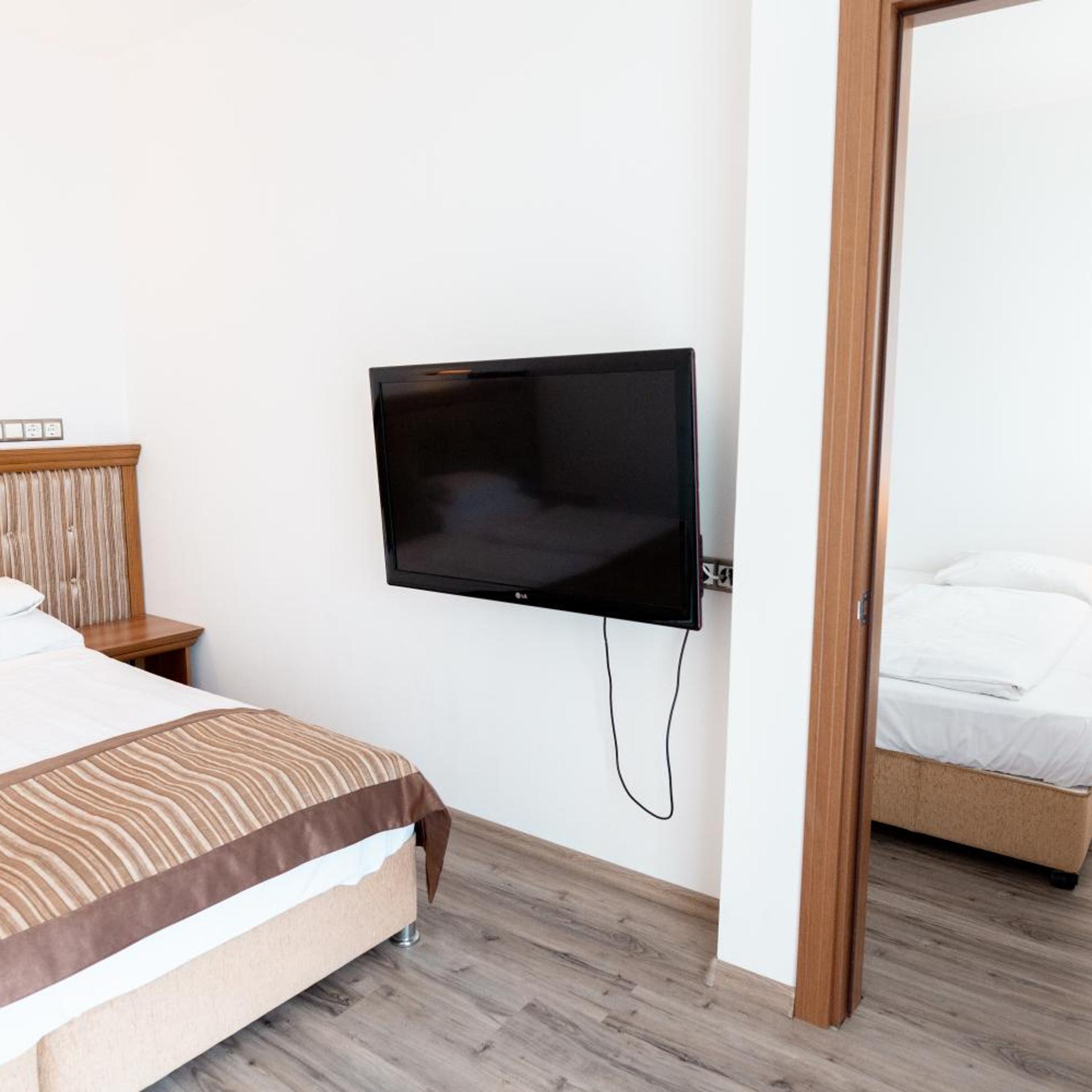 Aphrodite Hotel 14/50
