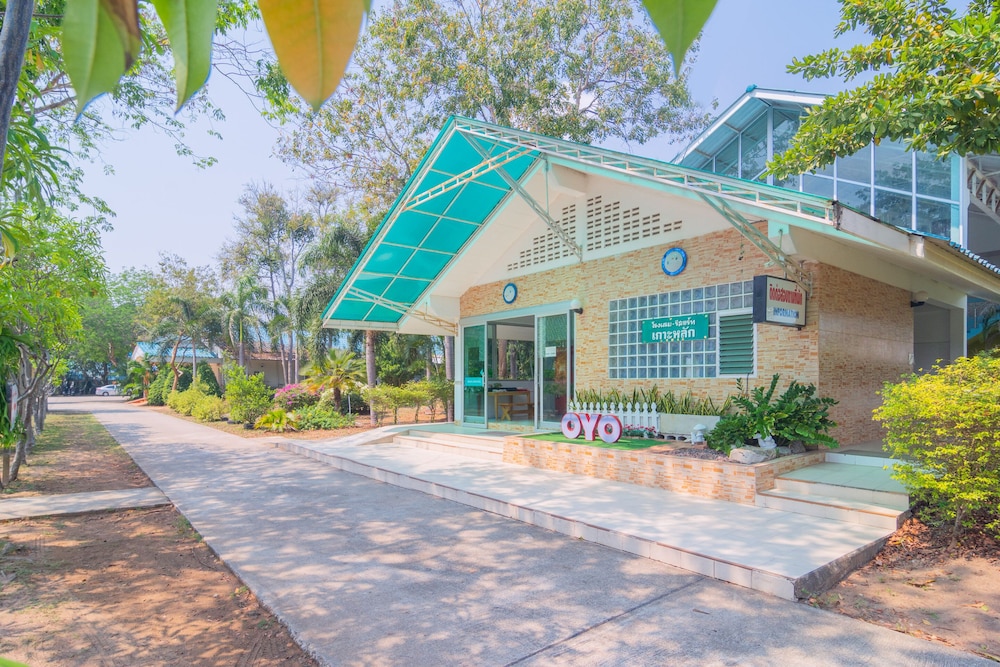 Koh Lak Resort in PRACHUAP KHIRI KHAN