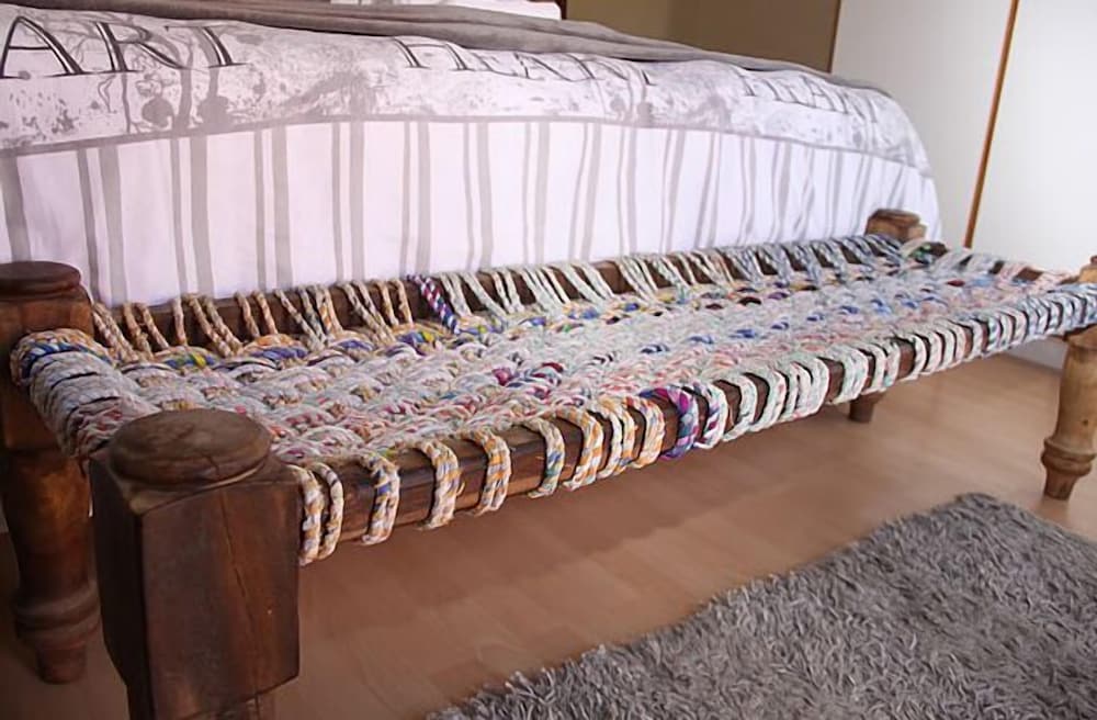 Airport Bed And Breakfast 18/33