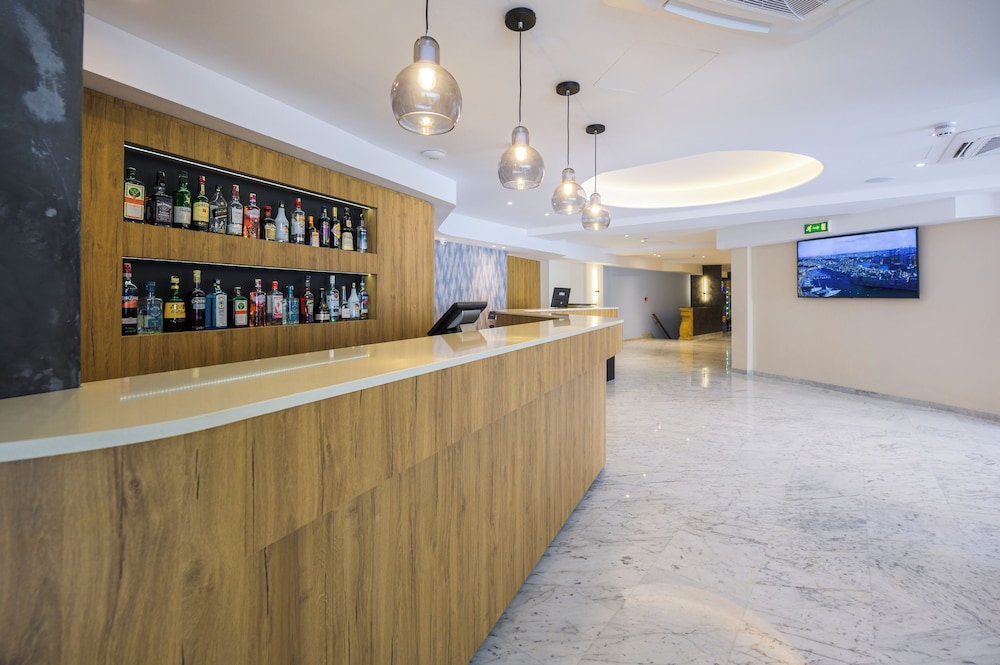 Xemxija Bay Hotel (ex Porto Azzurro) 7/66