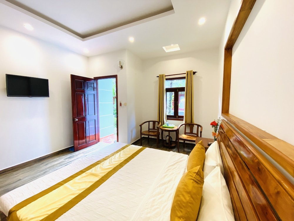 Dong Xuan Hong Guest House 15/49