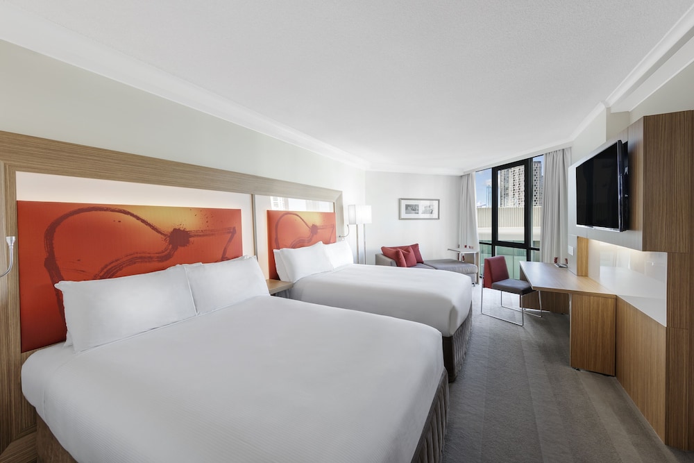 Amora Hotel Brisbane 15/60