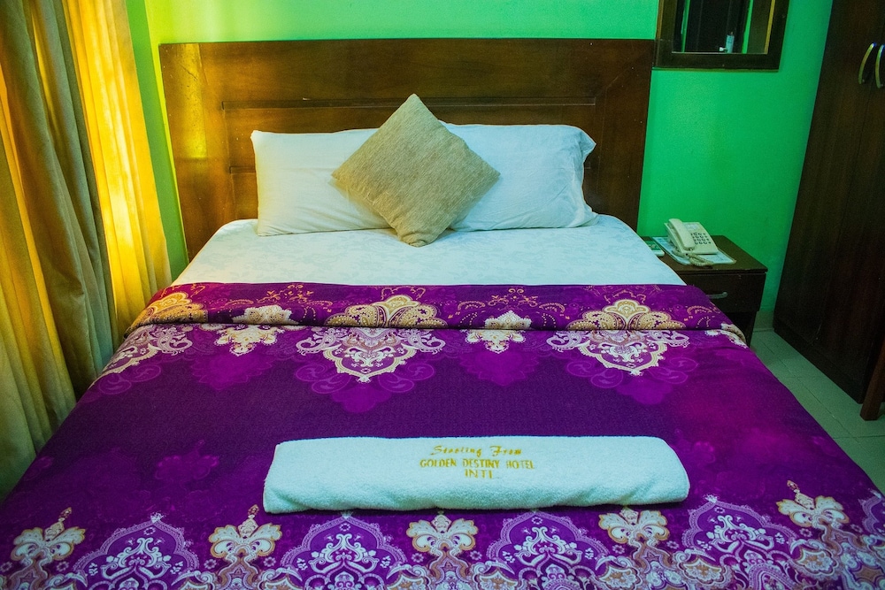 Golden Destiny Hotel Limited 80/100