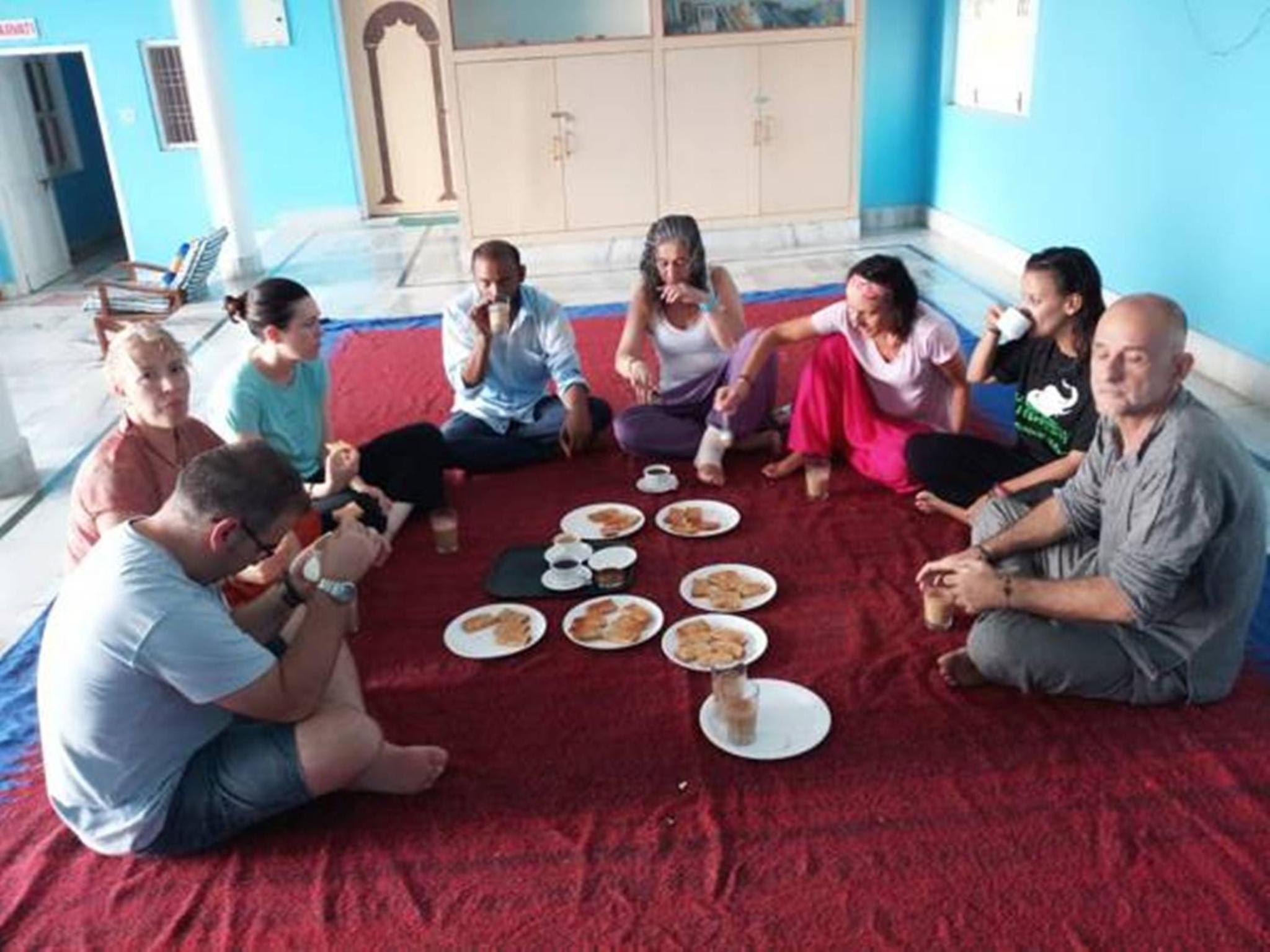Shri Yoga Mandir Guest House 39/46