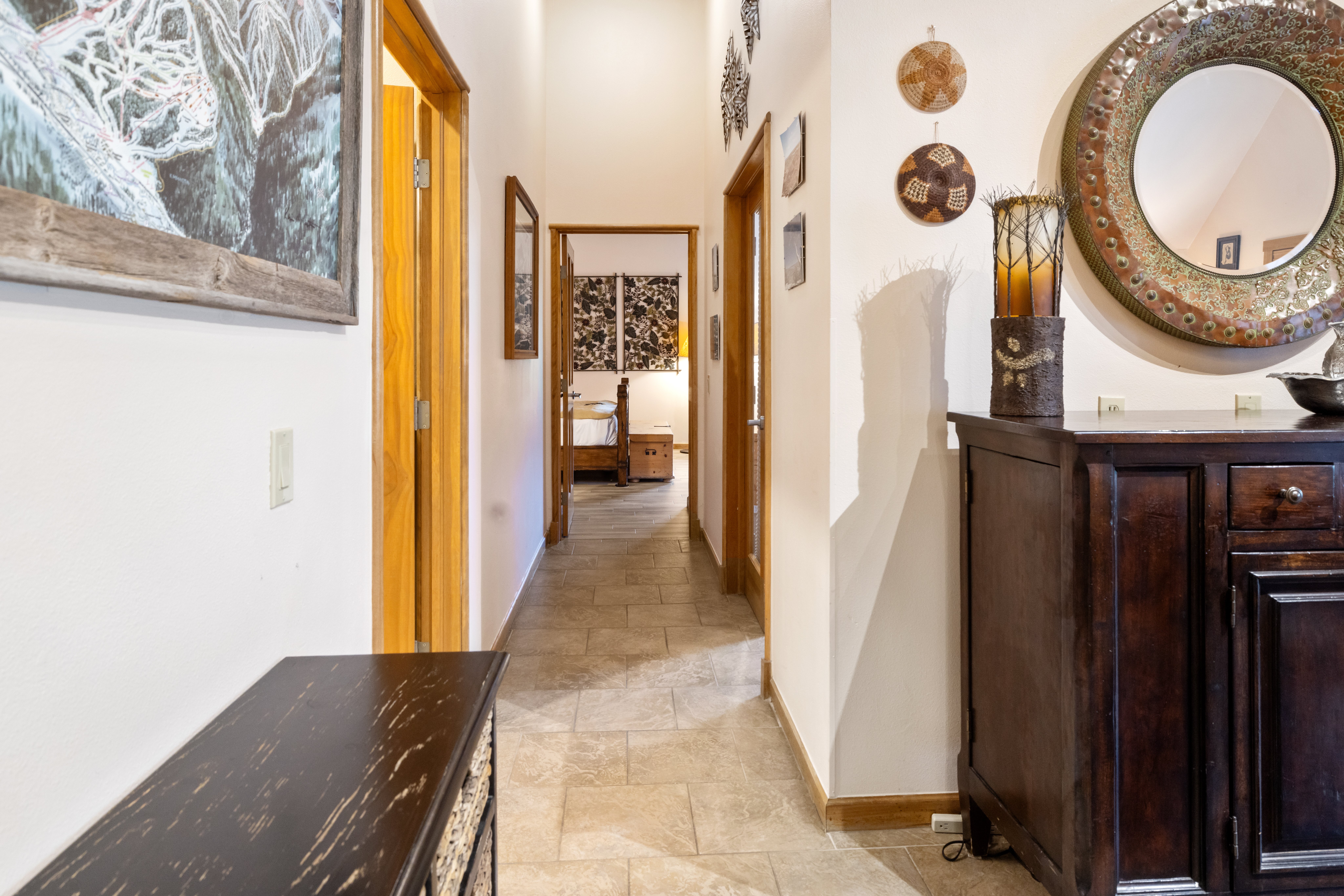 Jackpine & Black Bear Condos 5/32