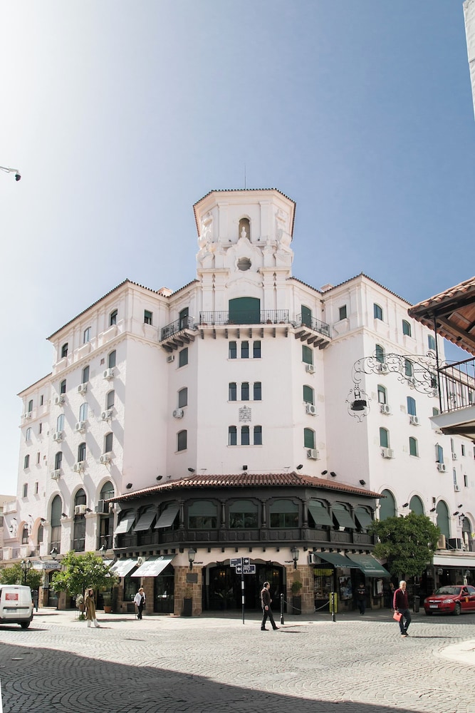 Salta Hotel 1/50