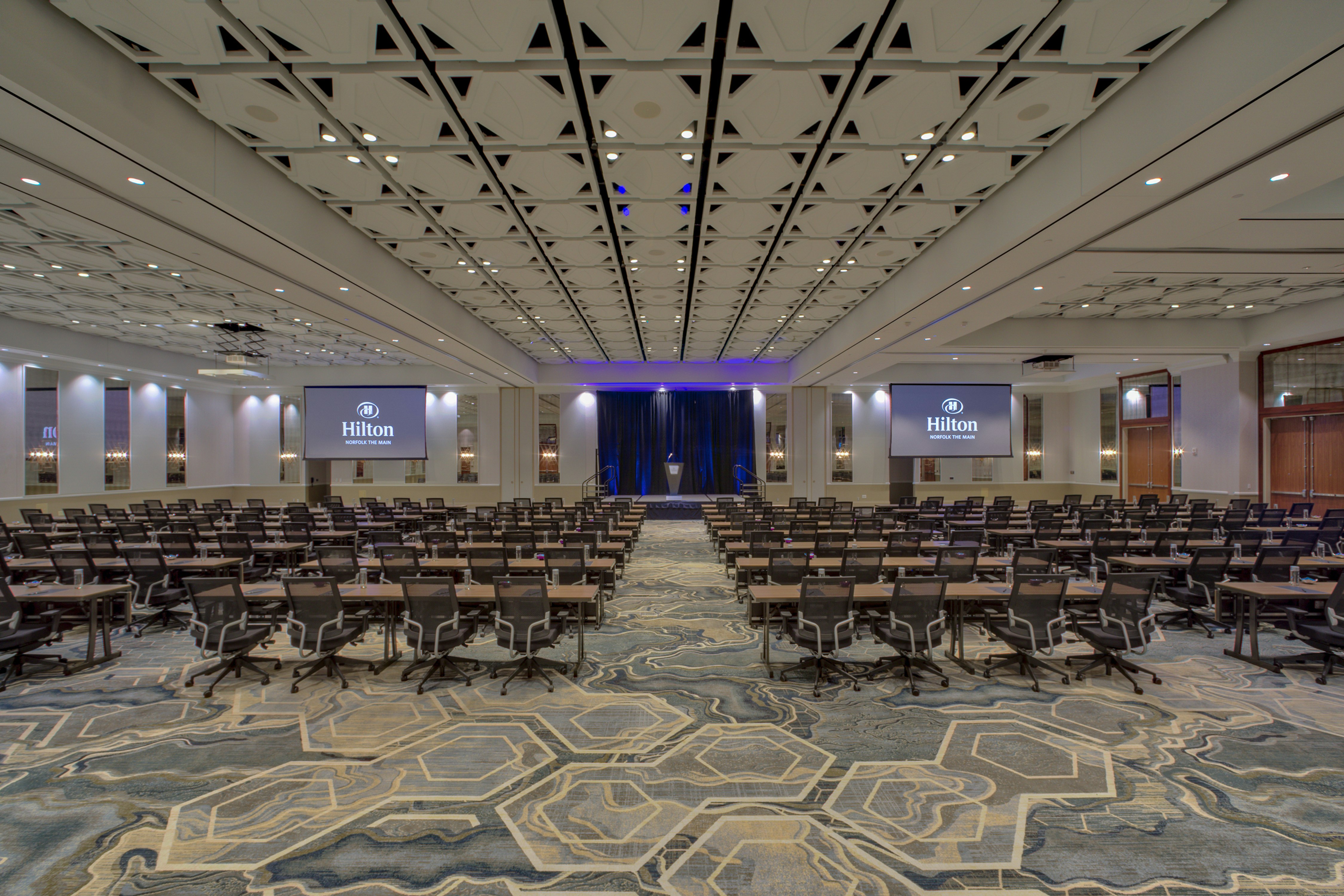 Hilton Norfolk The Main 76/80