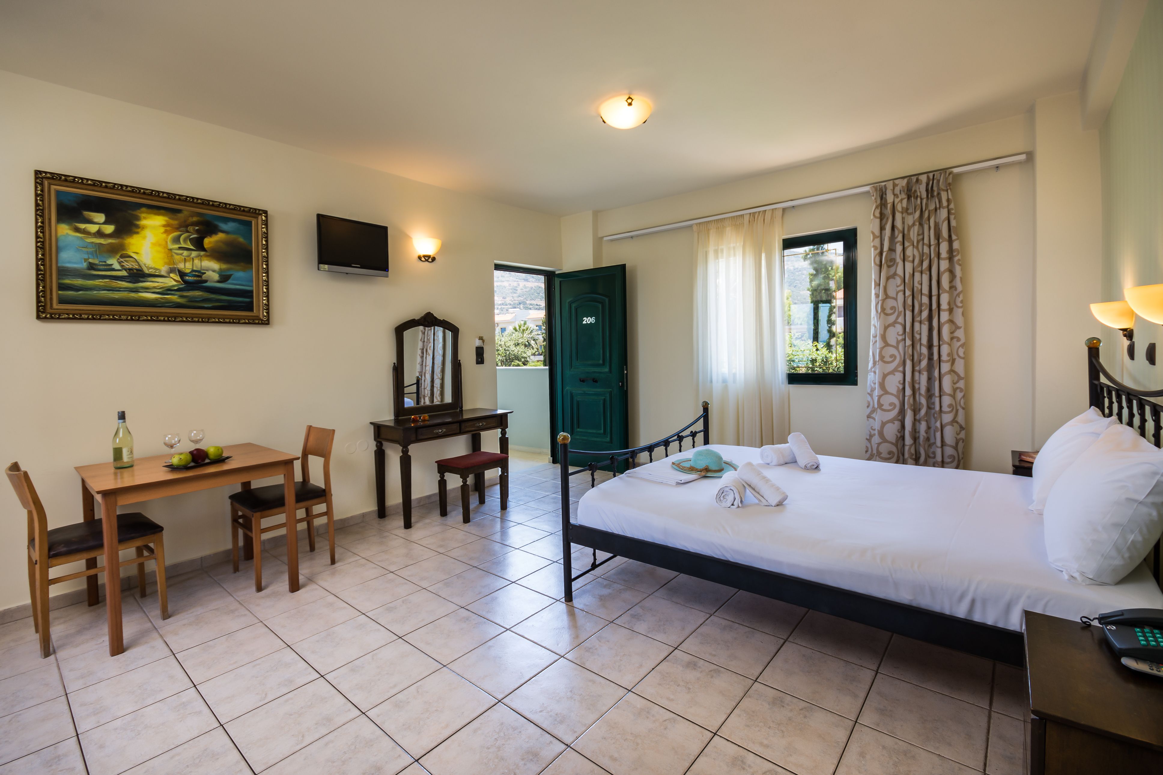 Room at Dias Hotel and Apartments, HERSONISSOS
