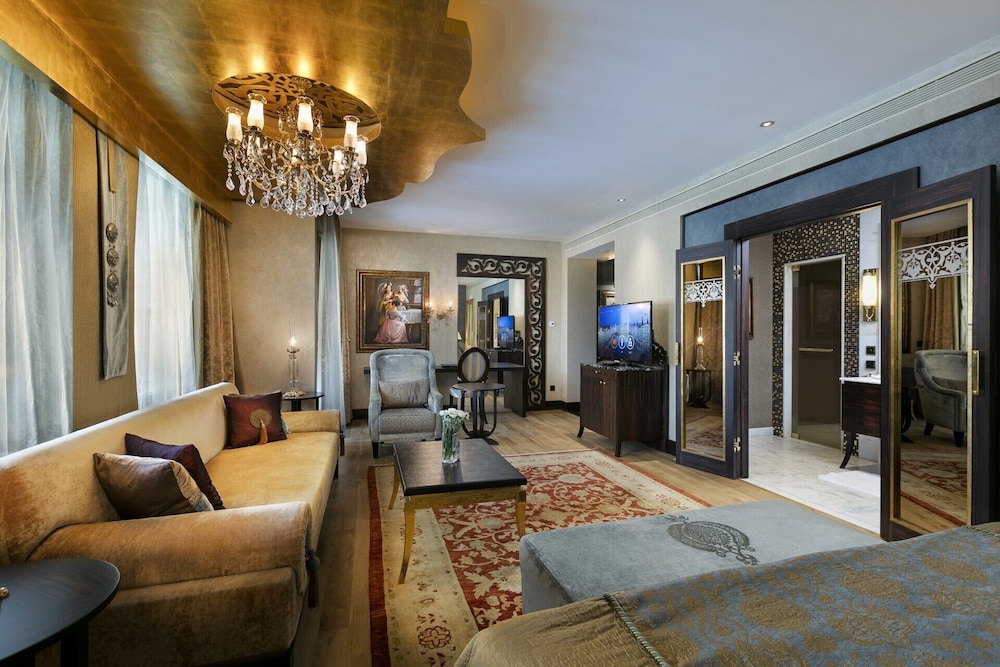 Mardan Palace 53/78