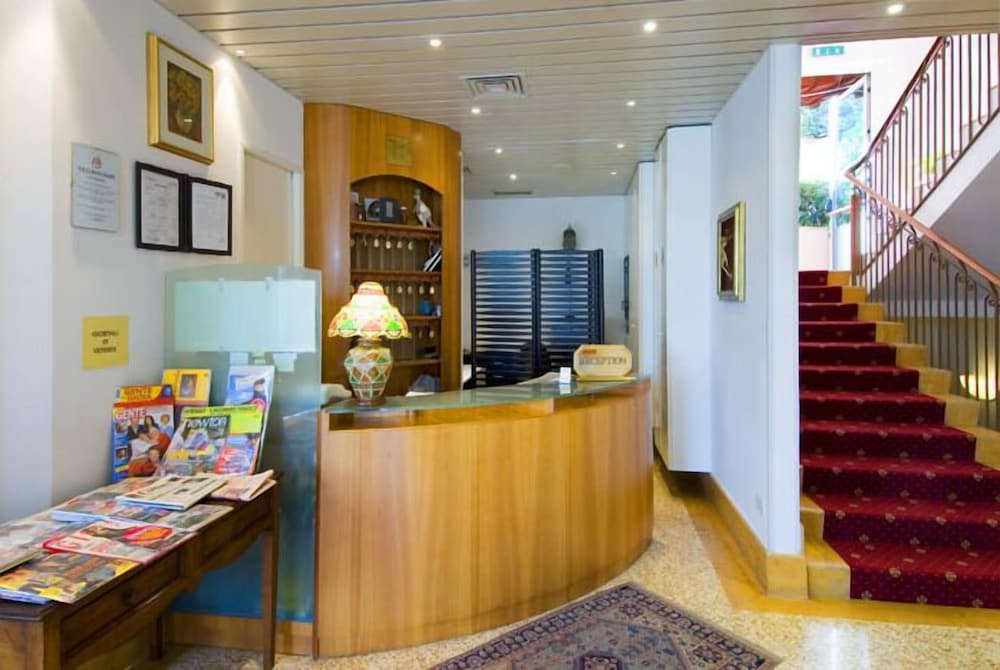 Hotel Della Porta 9/46