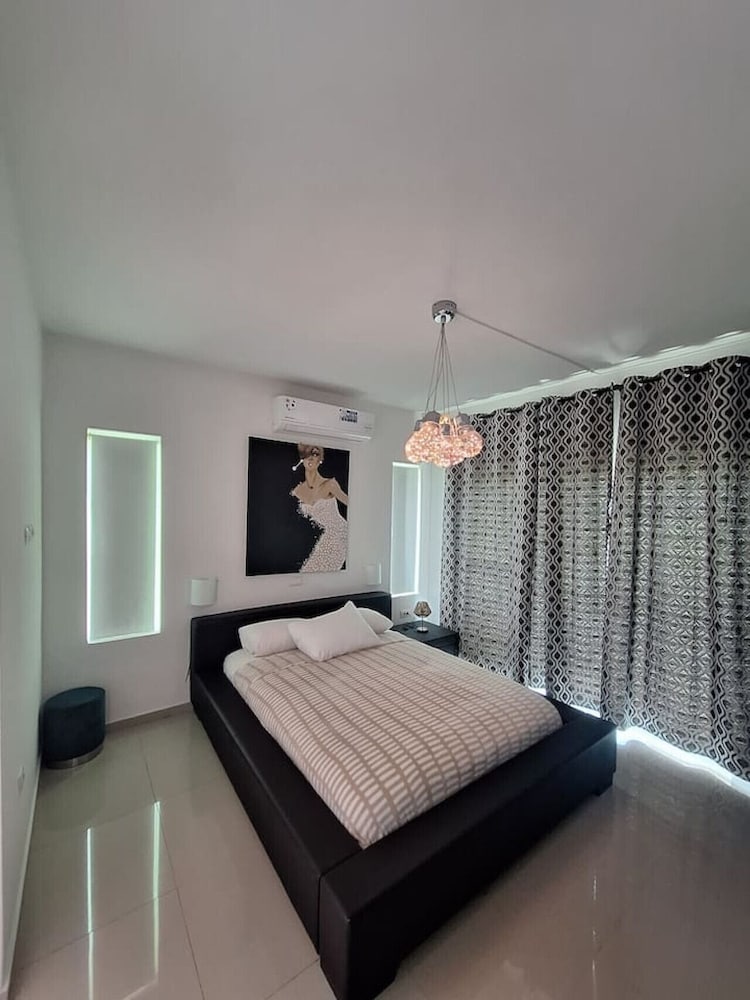 PREMIUM, BUNGALOW