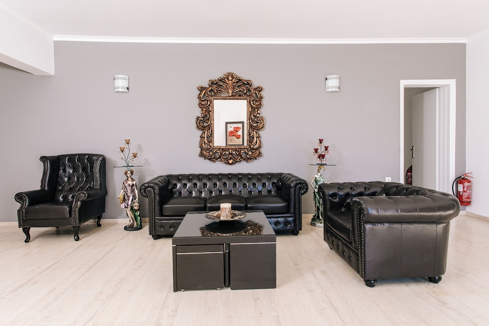 Nikos Hotel 34/46