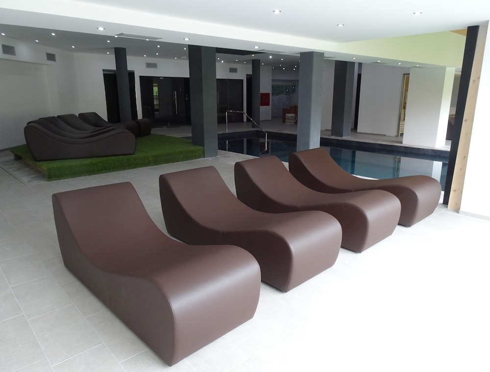 Hotel Monti Pallidi 29/37
