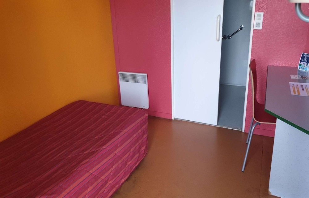 Premiere Classe Vierzon 11/36