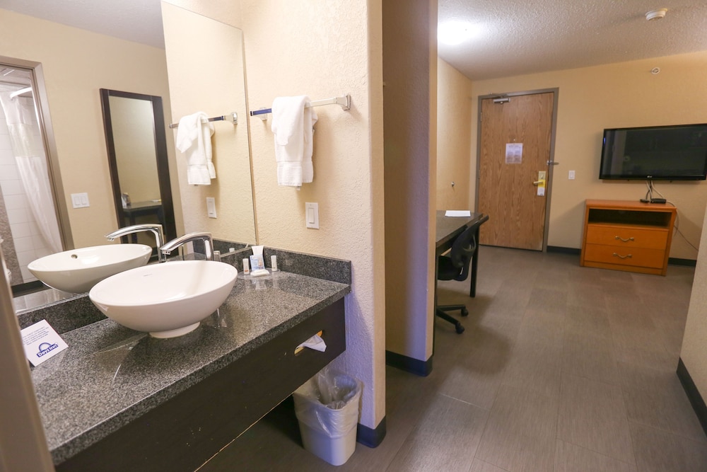Days Inn Calgary Airport 20/43