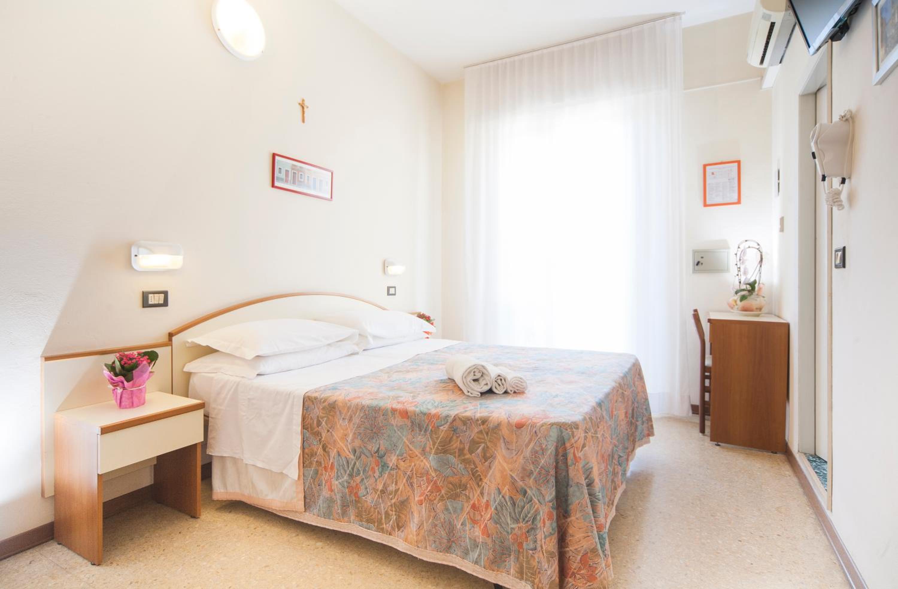 Hotel Latini 23/50