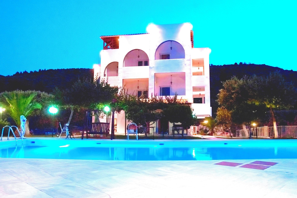 Villa Agnanti 5/44