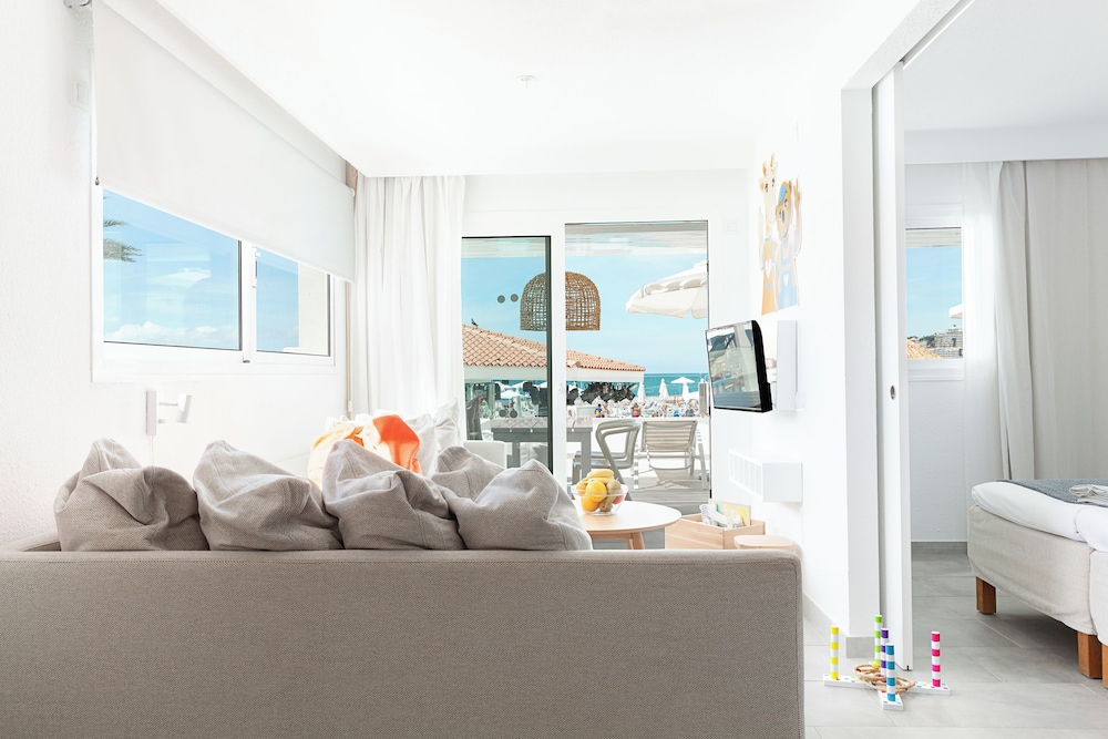 Sunwing Arguineguin Seafront 41/57