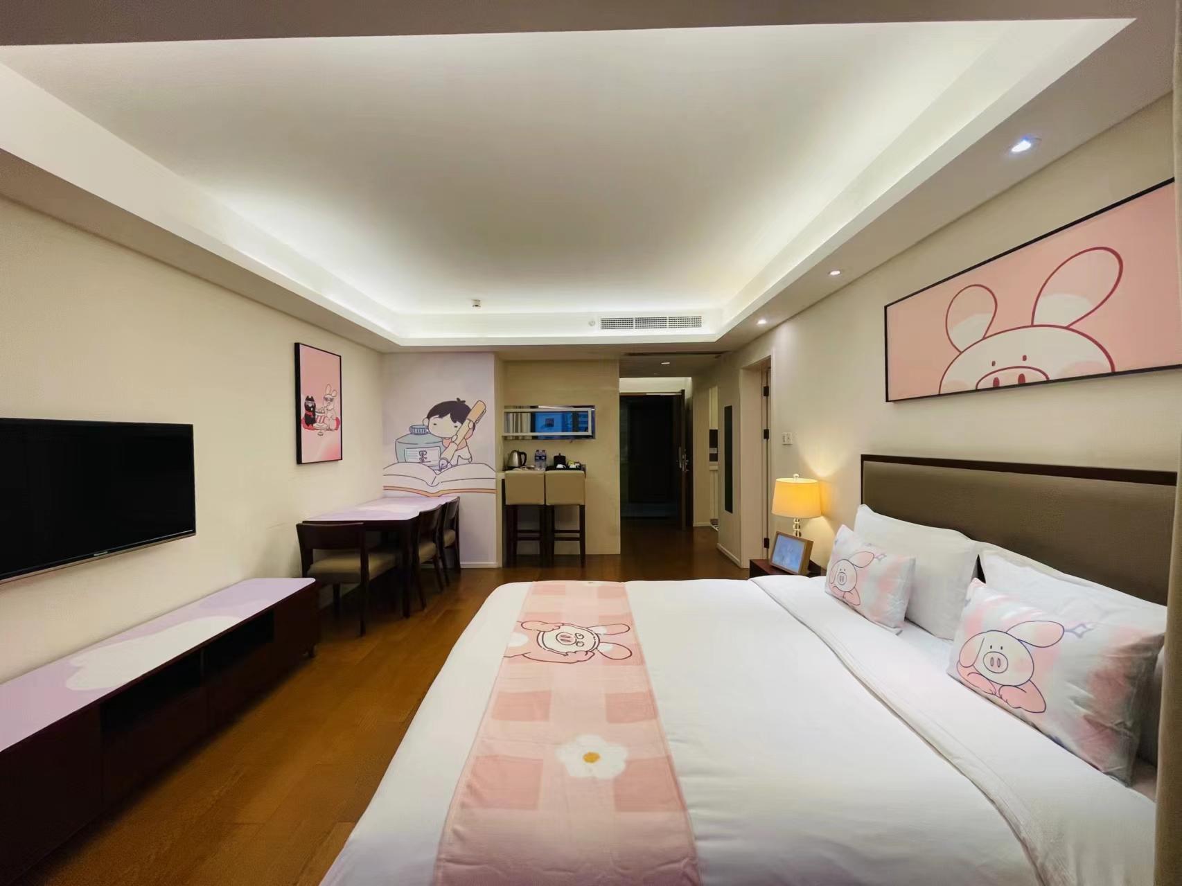 Family Suite, Trendy