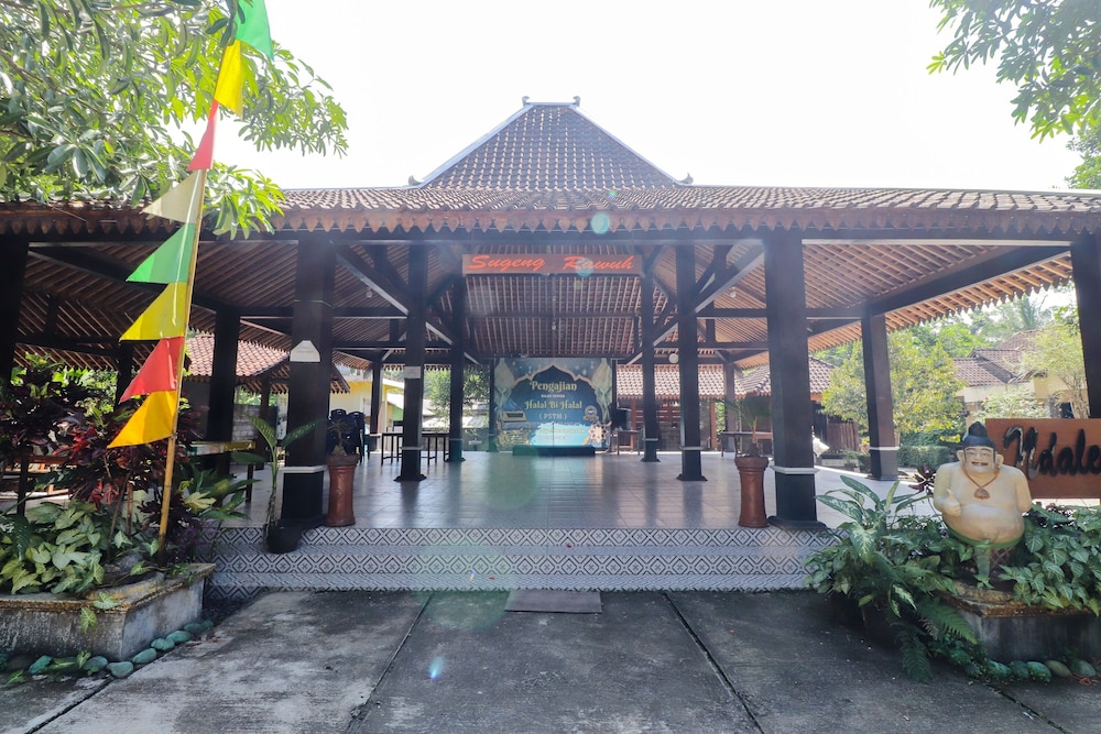 Omah Rohadi Syariah by Ndalem Beong by ZUZU 37/50