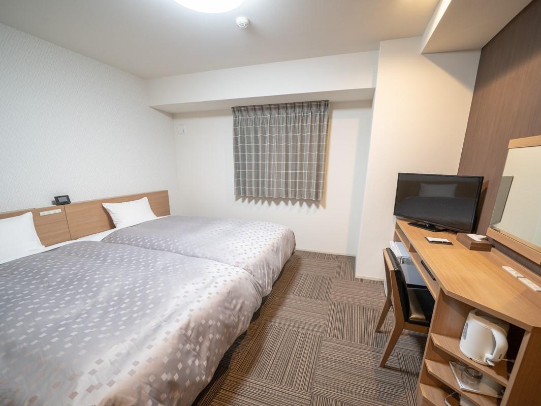 Hollywood, Twin Beds