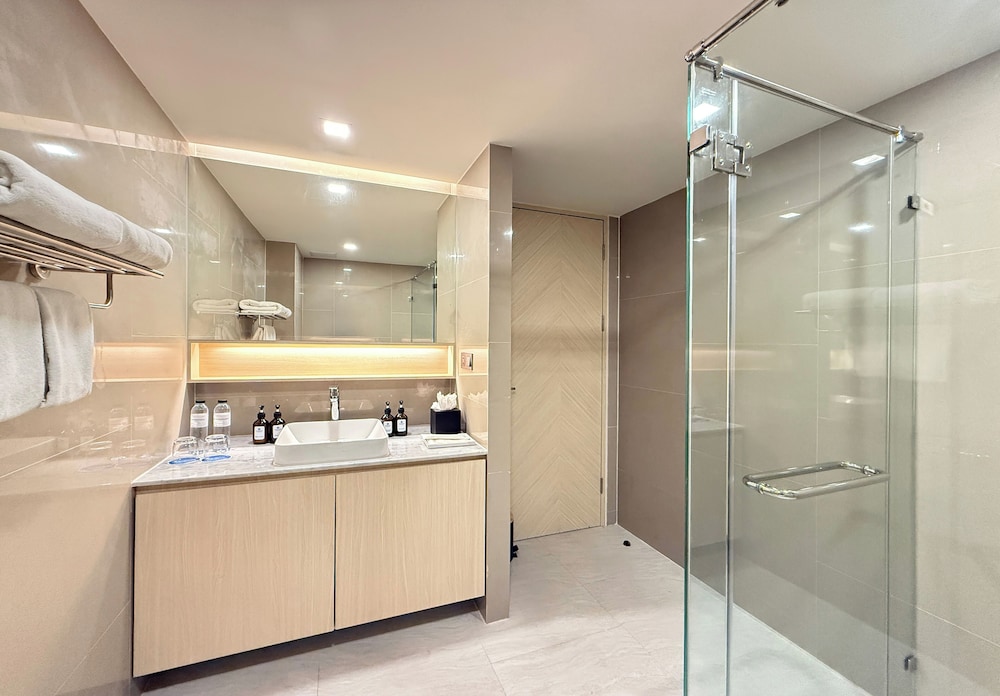 Wyndham La Vita Phuket 6/44