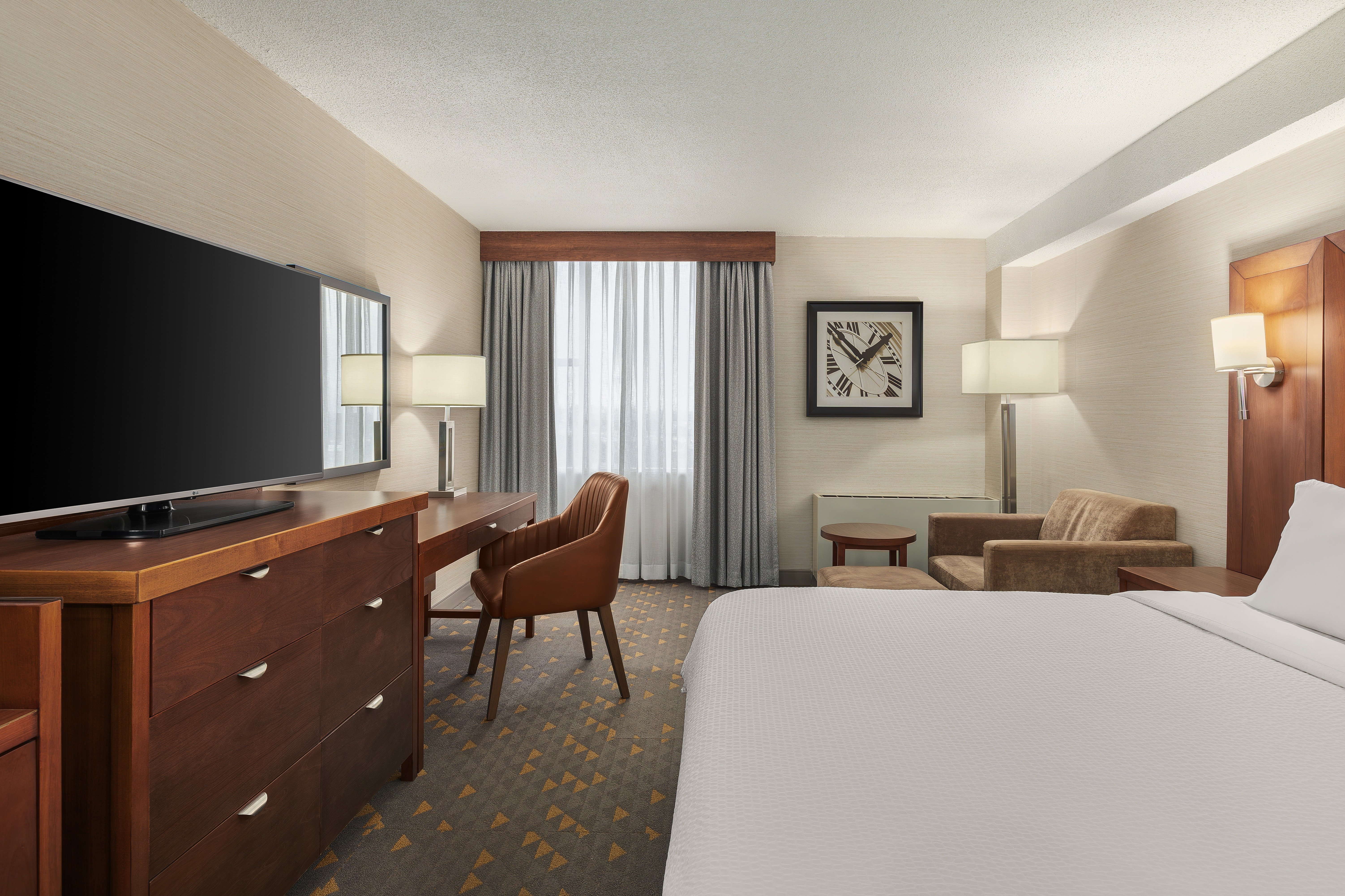 Holiday Inn Oakville Centre 14/81
