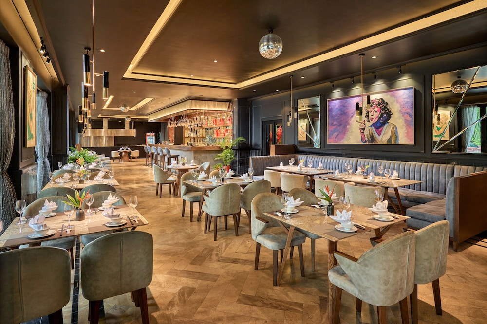 Ravatel Luxury Hotel Bac Giang 36/50