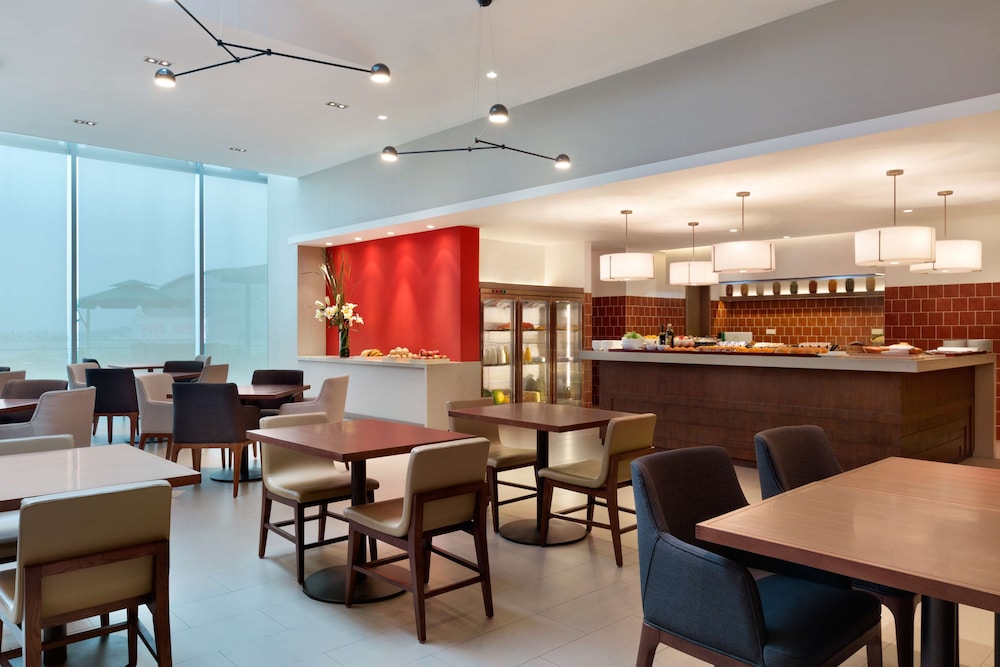Hyatt Place Shenzhen Dongmen 58/79