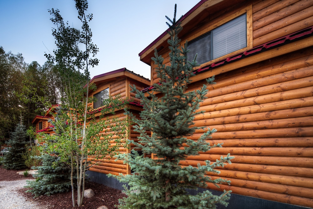 Snake River Park KOA and Cabin Village 10/63