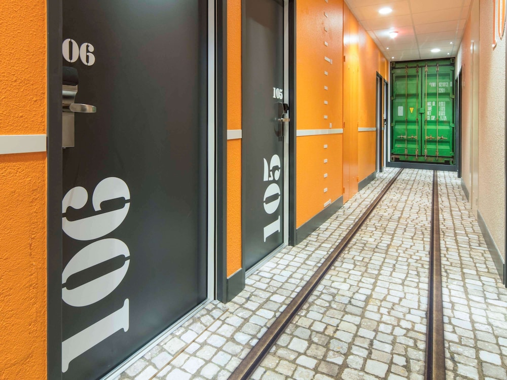 Ibis Styles La Rochelle Centre photo4