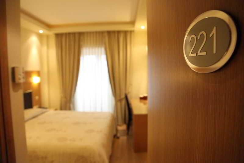 HOTEL PANTELIDIS 9/50